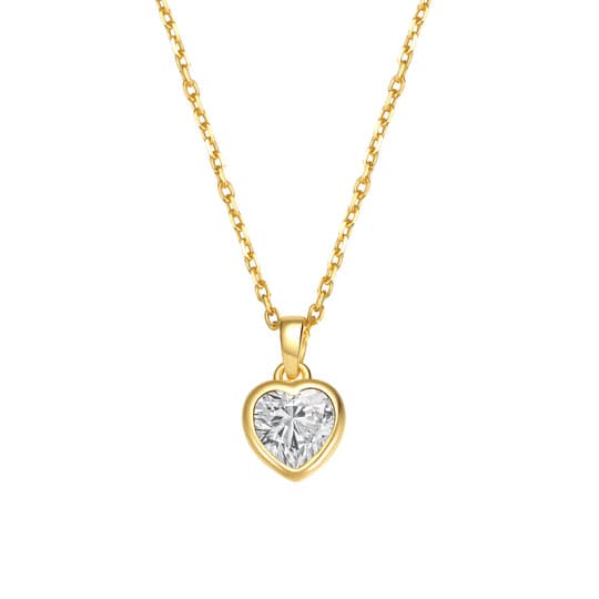 Collana in oro con ciondolo a cuore e diamante brillante su sfondo bianco.